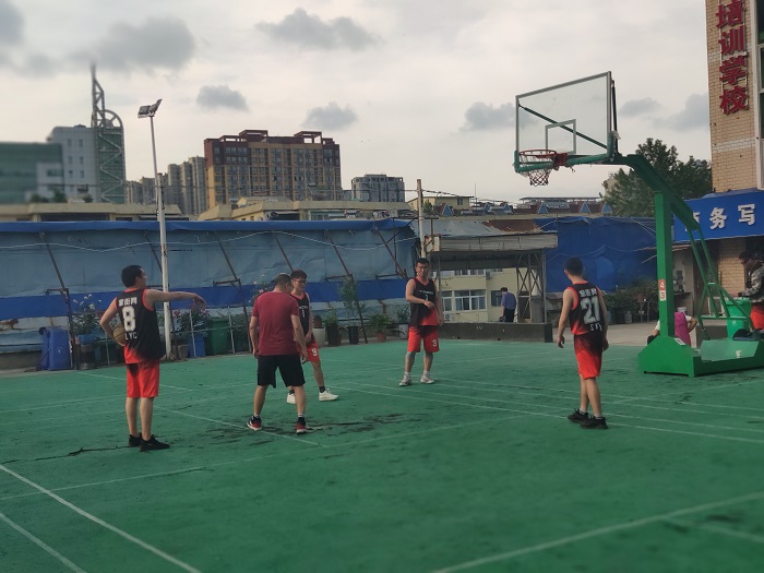 安徽塔孜第二屆籃球聯(lián)賽—真英雄，球場(chǎng)見(jiàn)！